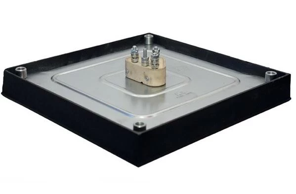 302CU23 ЧНП 3000W/440V 300х300mm без гривна