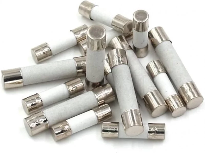 350CU14 Предпазител 10А 5x20mm