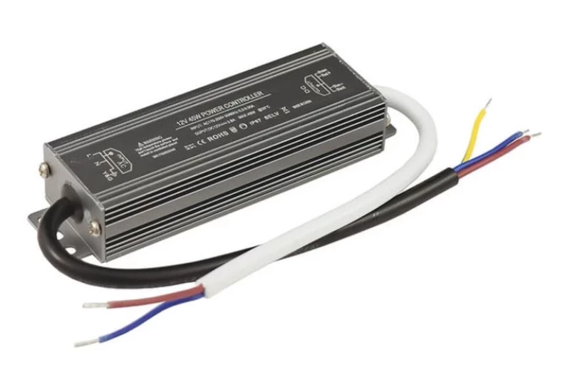826SS11 Импулсно захранване 12V-45w 002-3 IP67 NEW