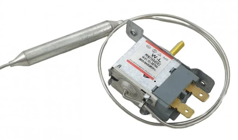 216FR23 Терморегулатор PFN174S-03EC